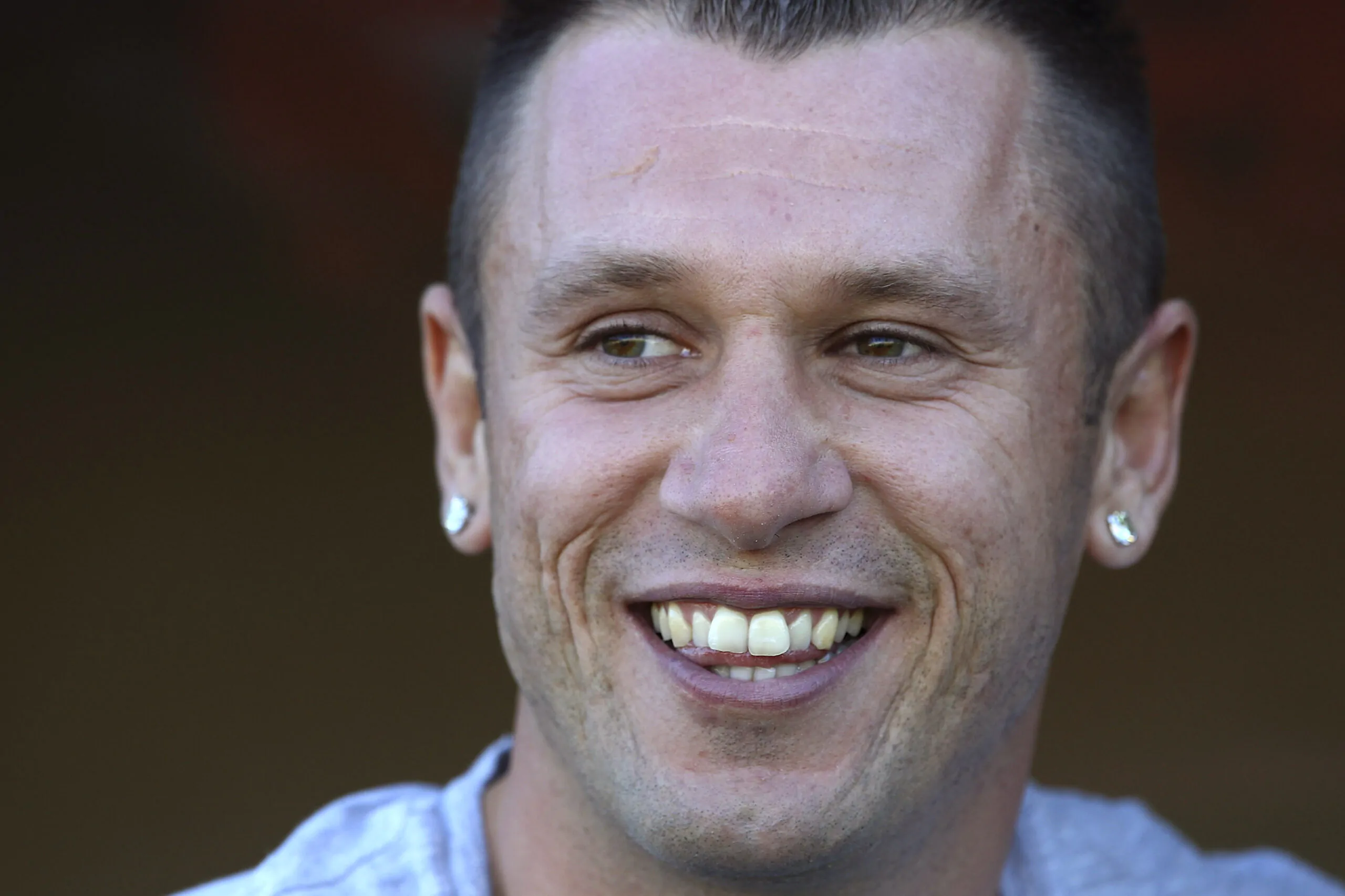 Cassano attacca il telecronista: “Sei un incompetente, devi metterti gli occhiali doppi!”