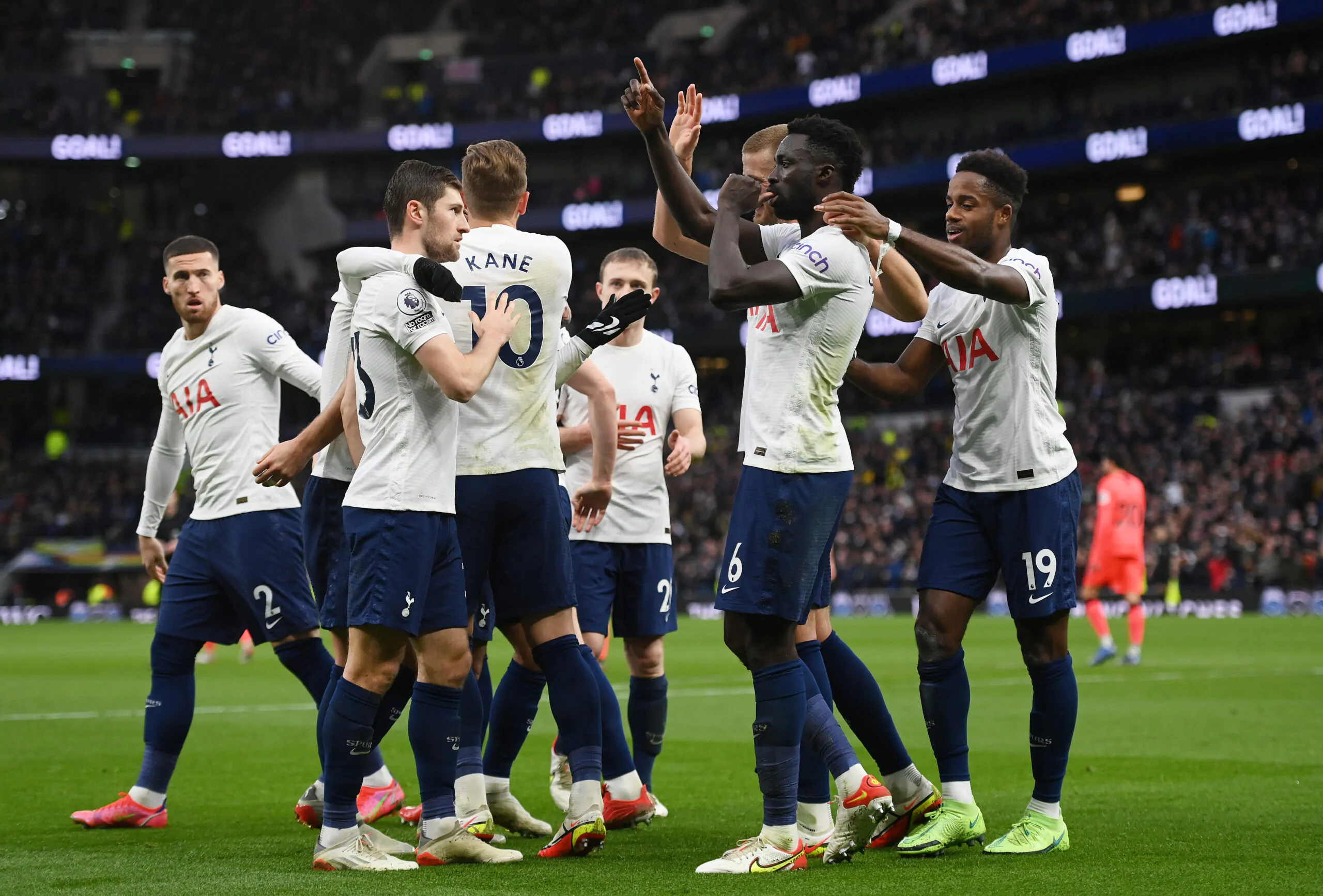 Tottenham, Paratici accontenta Conte: il centrocampista arriva dall’Italia!