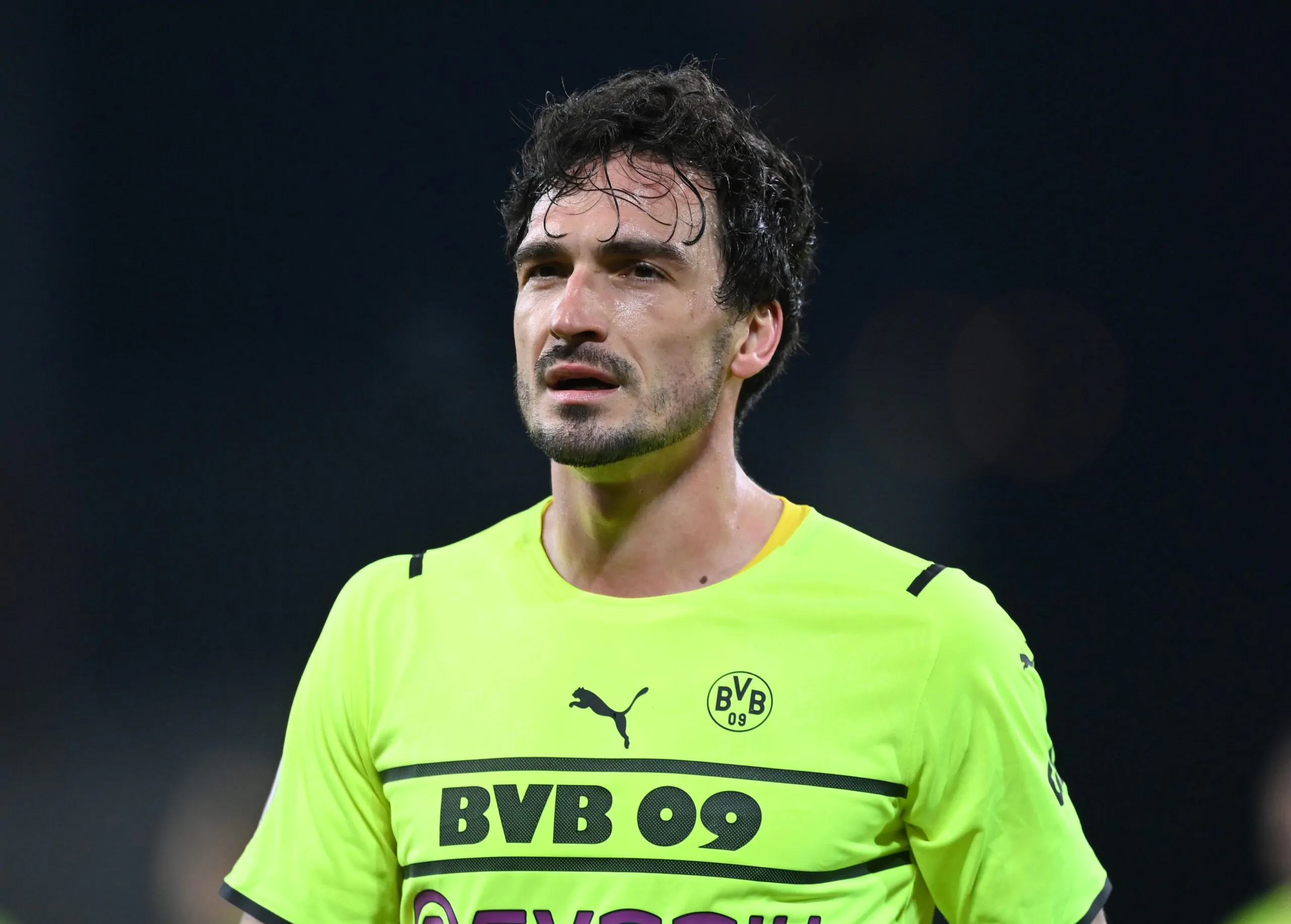 Hummels furioso: “Giochiamo un calcio senza senso!”