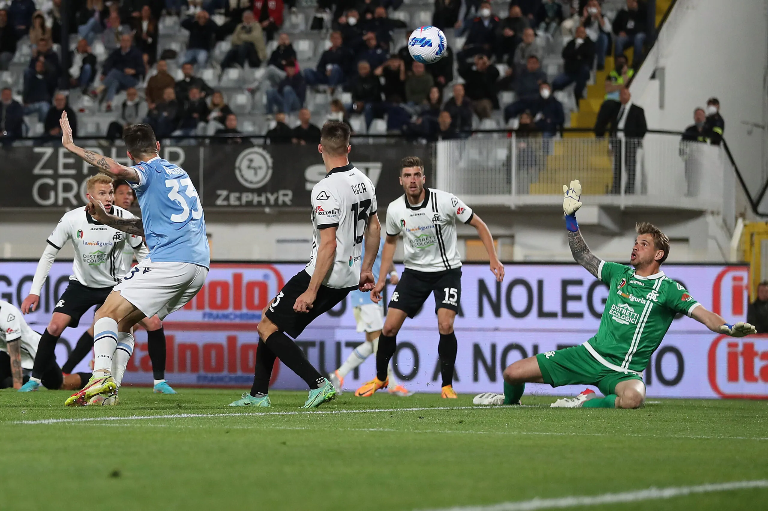 Spezia-Lazio, fuorigioco di Acerbi: la decisione su Pairetto e Nasca spiazza tutti!