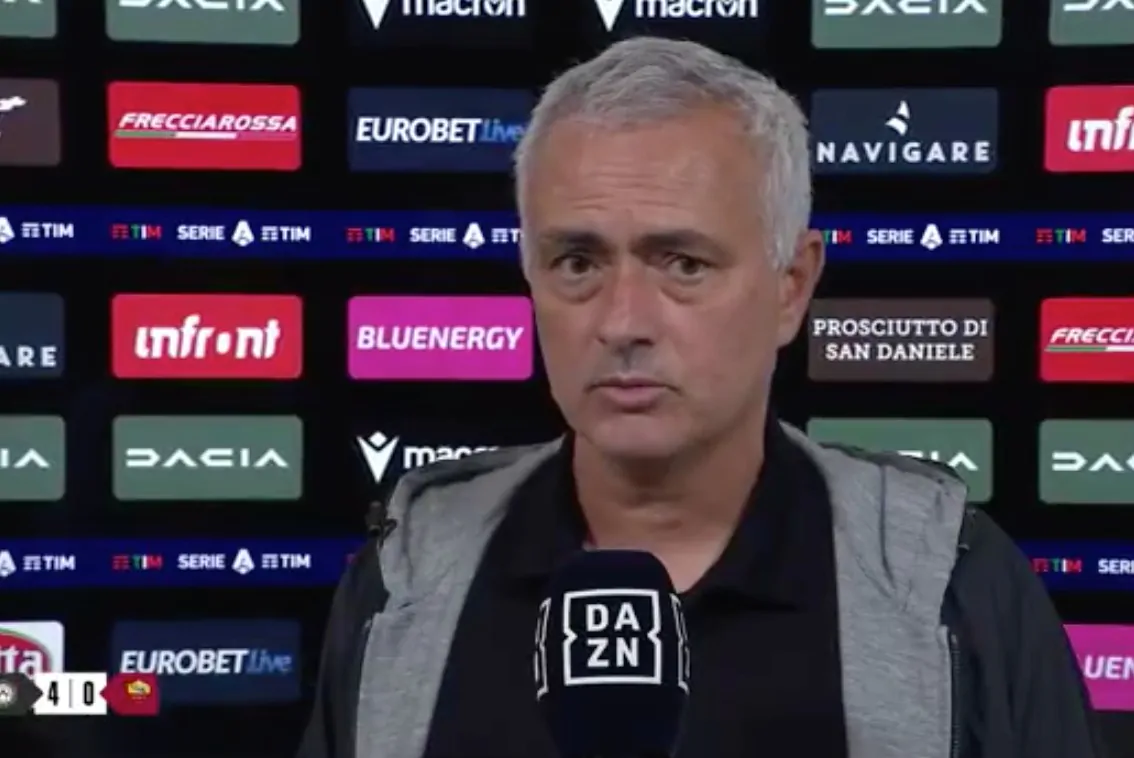 Assurdo Mourinho: “A Udine si gioca 20 minuti, i ragazzini devono imparare il fairplay”, poi “scappa” dallo studio di DAZN!