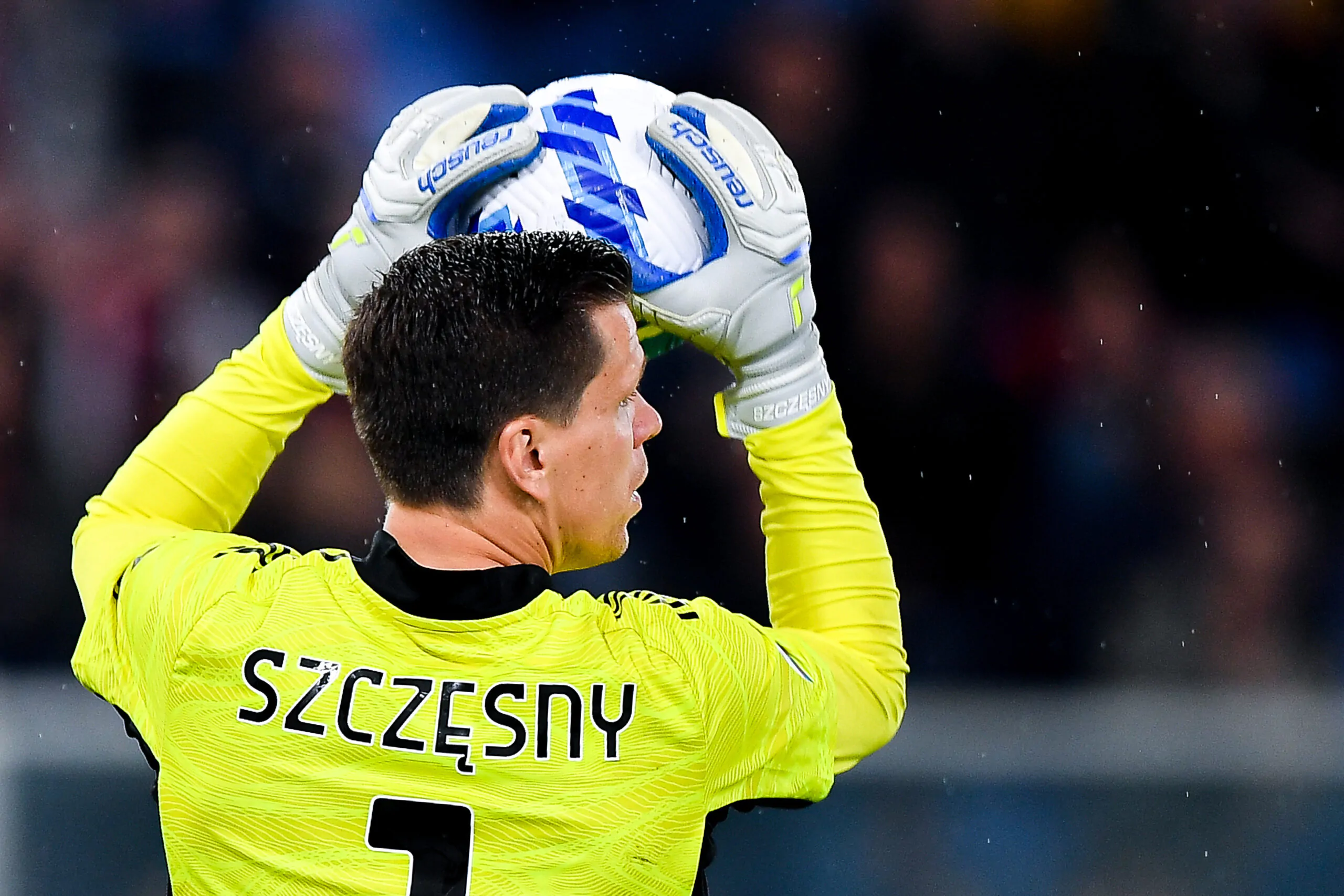 Juventus, nuova tegola: infortunio Szczesny. Salta il big match?