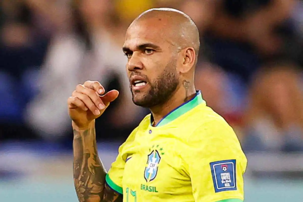 La confessione di Dani Alves dal carcere: “Ho mentito per amore”