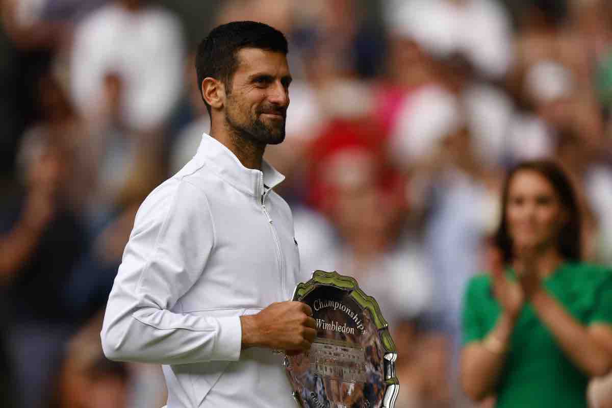 Novak Djokovic in campo a Wimbledon 