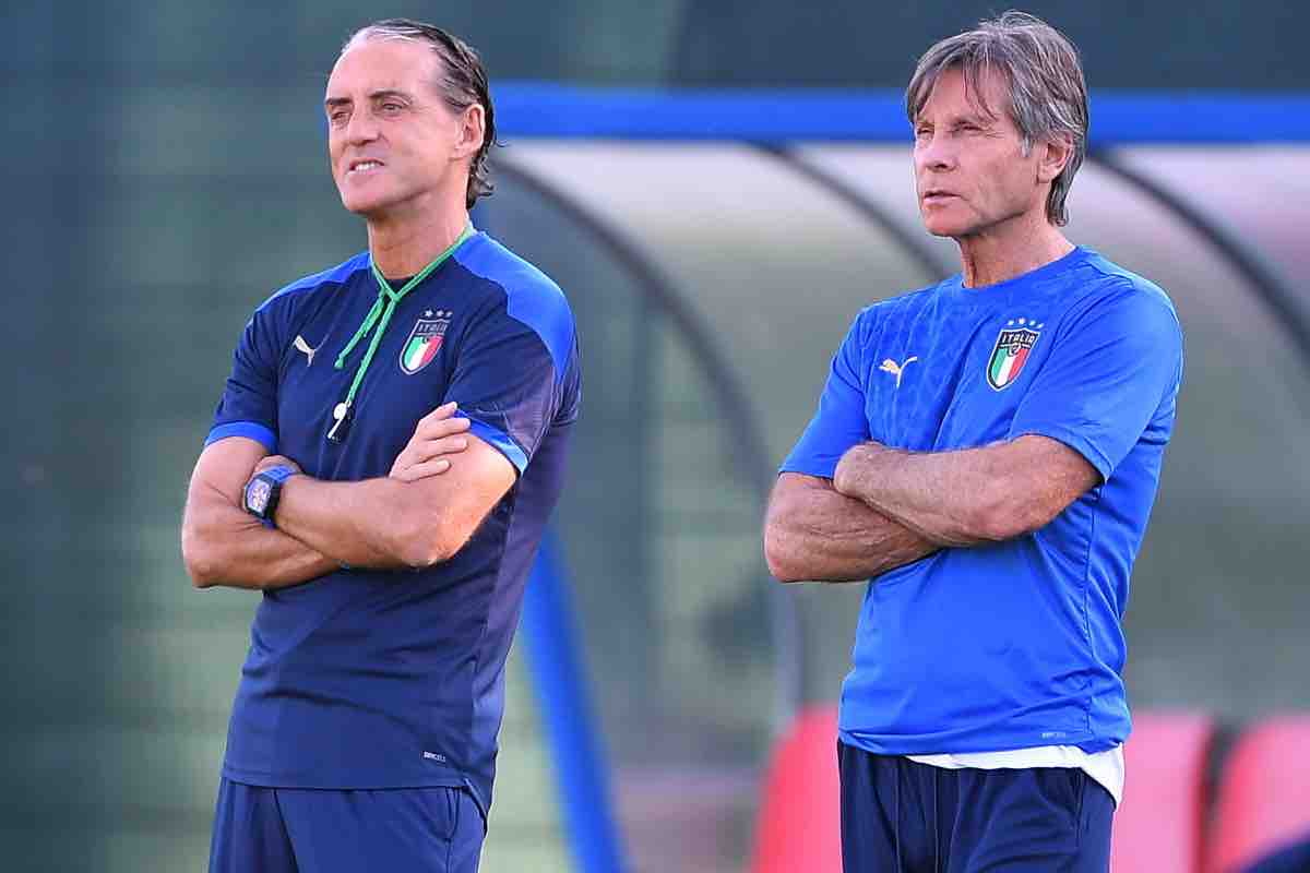 Roberto Mancini e Lele Oriali a bordocampo 