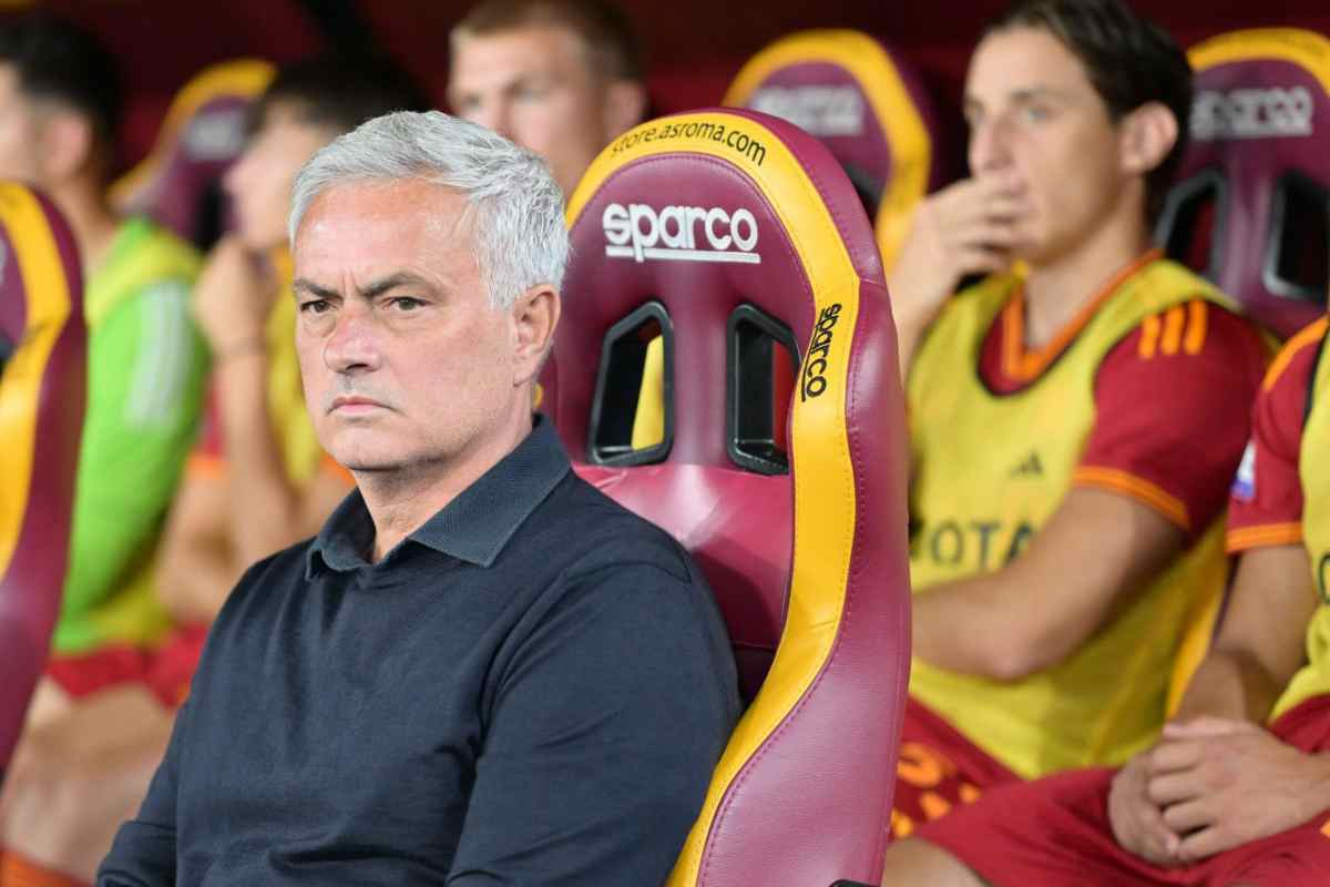 Mourinho sbotta nella conferenza stampa pre Roma-Frosinone