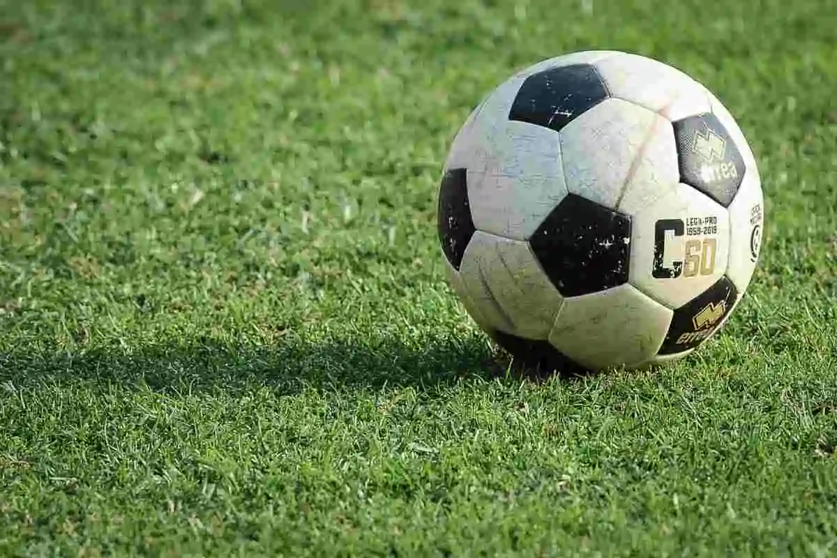 La notizia spiazza tutti, un'altra scomparsa nel mondo del calcio