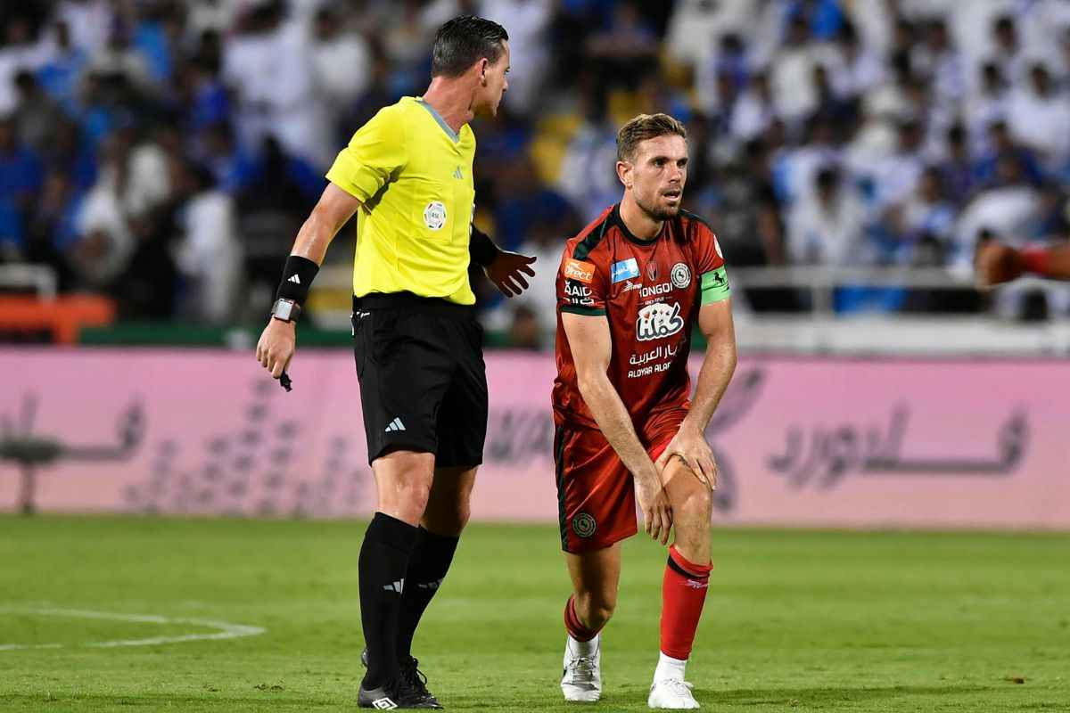 Niente stipendio: il calciatore lascia l'Arabia