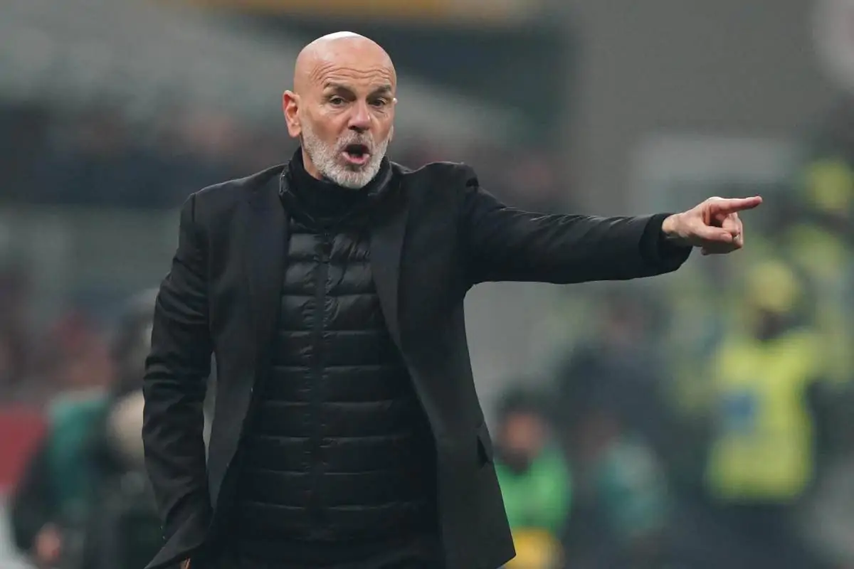 Stefano Pioli può esultare: il difensore arriva dalla Premier League