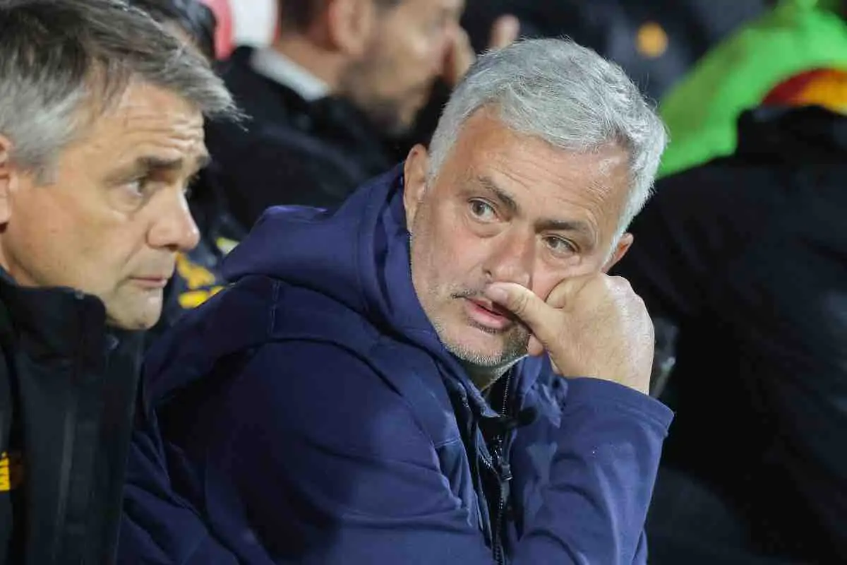 Mourinho aspetta Kostic al Fenerbahce