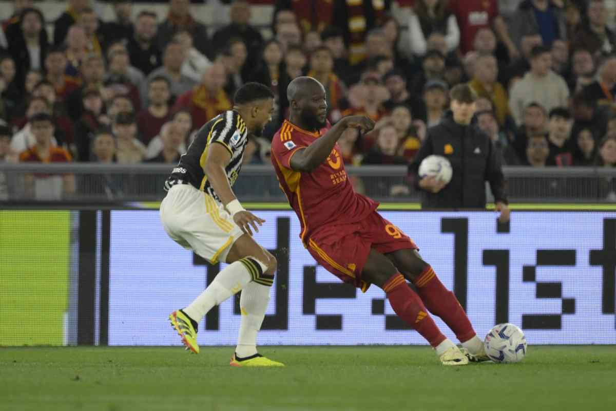 Duello tra Roma e Juventus per l'attaccante