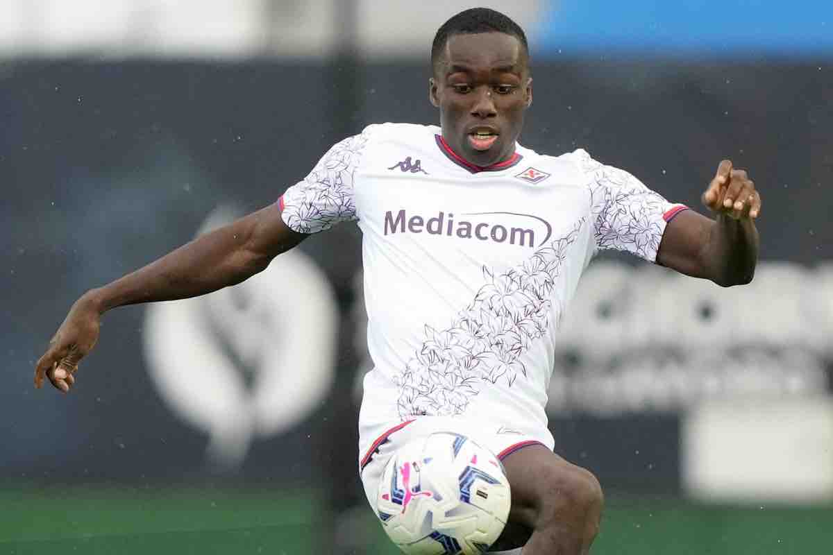 Fiorentina, il messaggio di Kayode sui social