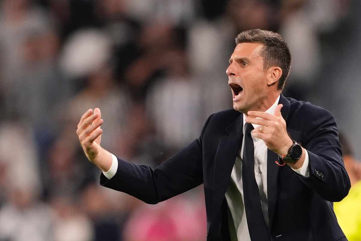 Juve, Motta ammonito per protesta