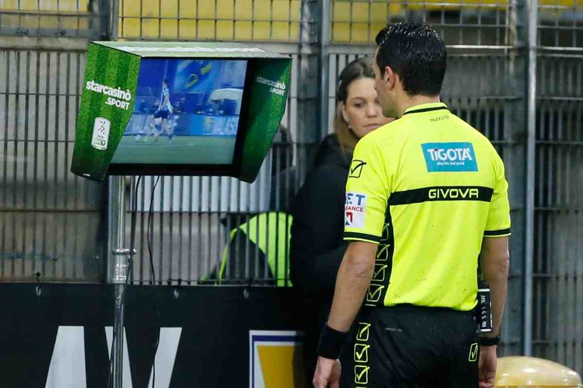 Minacce di morte all’arbitro dopo l’ultima gara di campionato: la decisione della Federcalcio