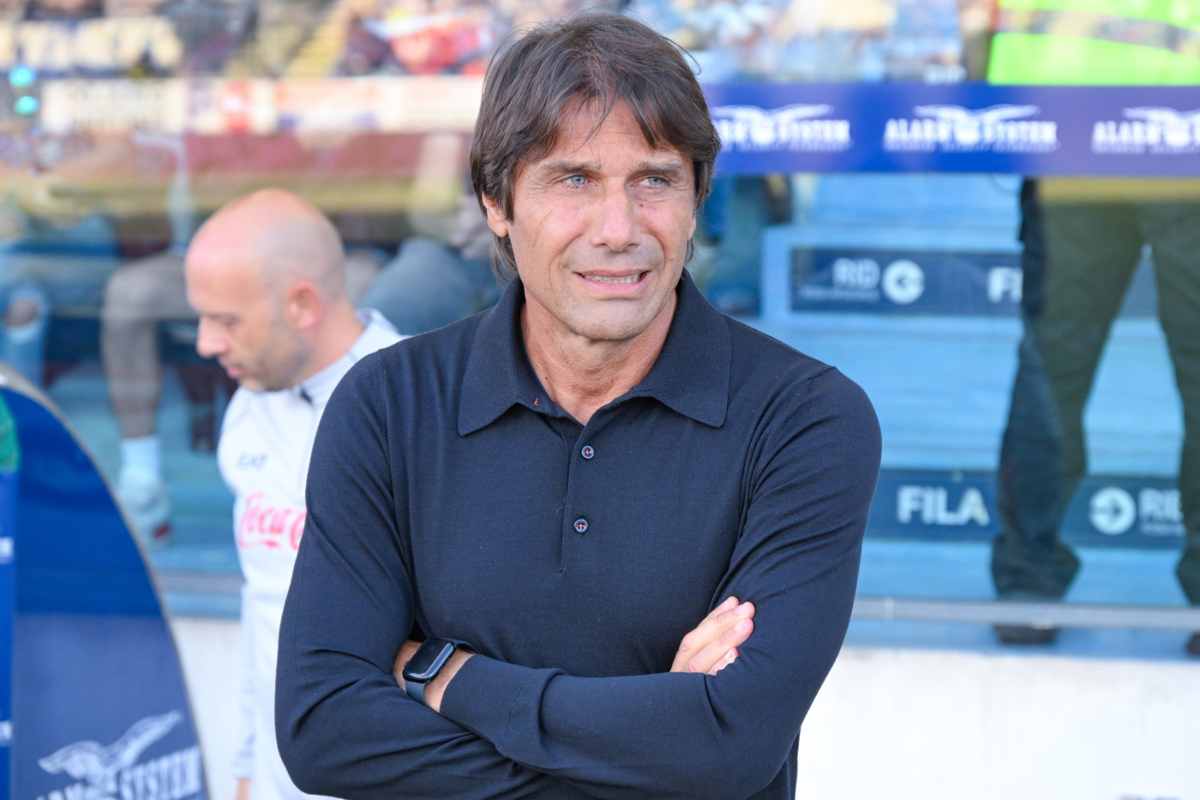 Antonio Conte cambia modulo