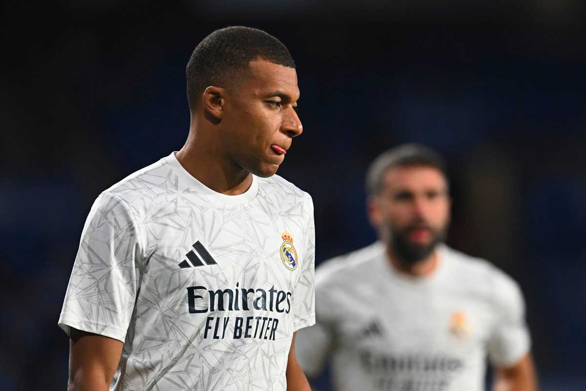 Stupro nell'hotel con Mbappé? Scoppia il caso