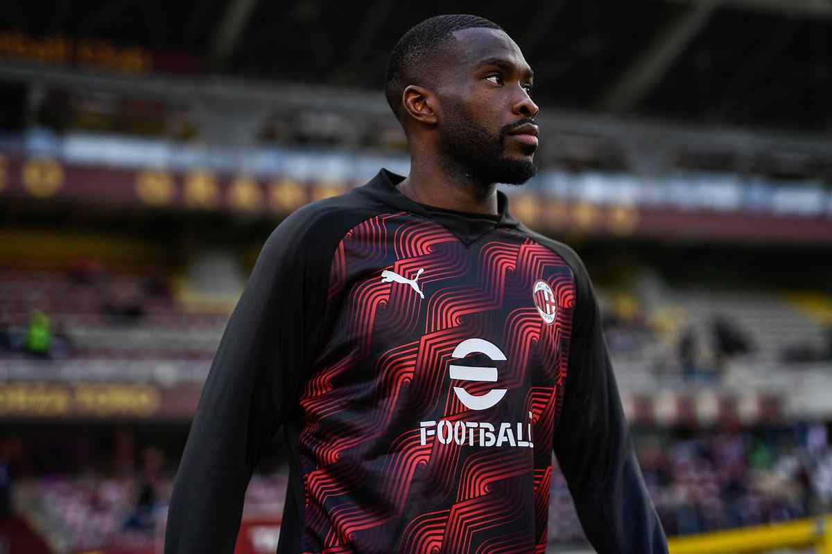 Tomori in un'altra big di Serie A: il Milan pronto a cederlo