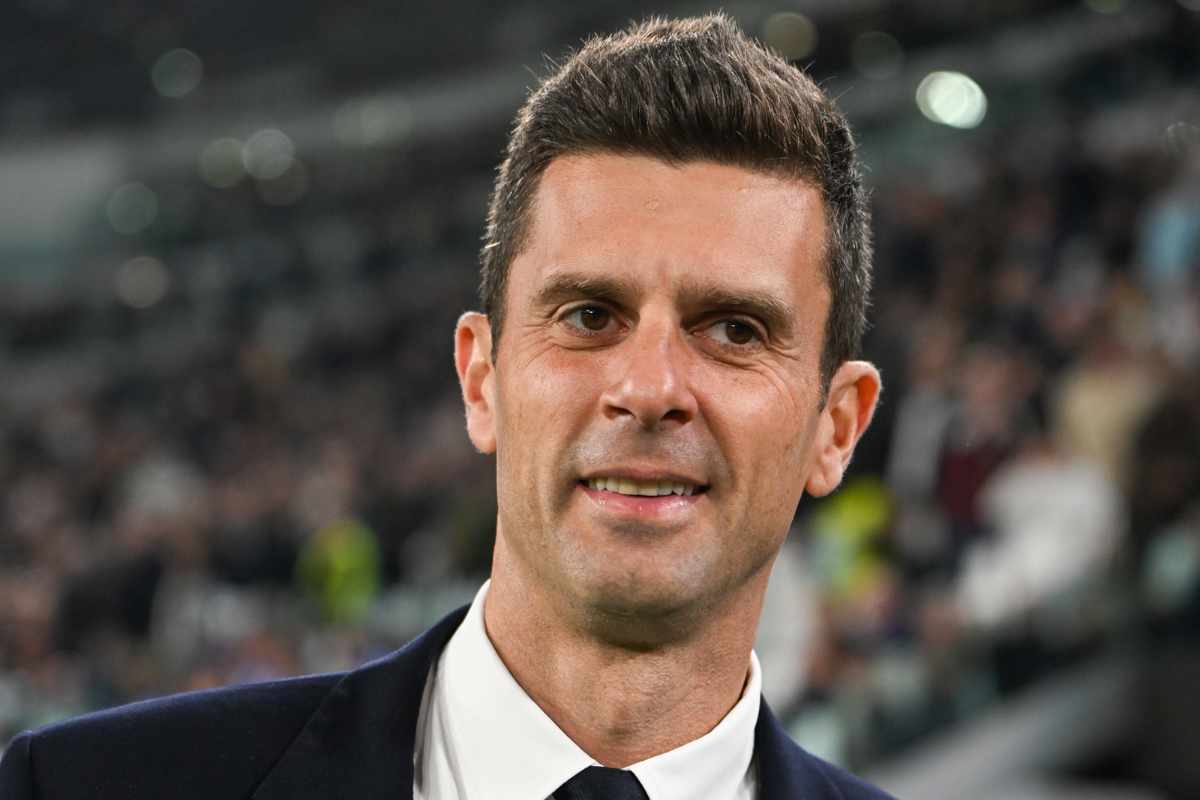 Thiago Motta sorridente