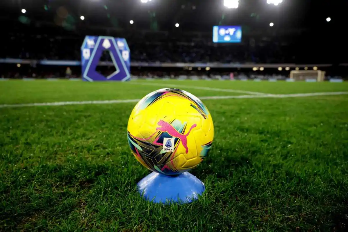 Serie A, doccia gelata per i club: è saltato tutto