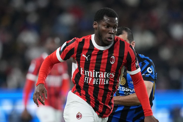 Fikayo Tomori, Milan