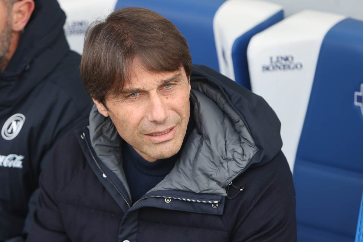 Antonio Conte in primo piano