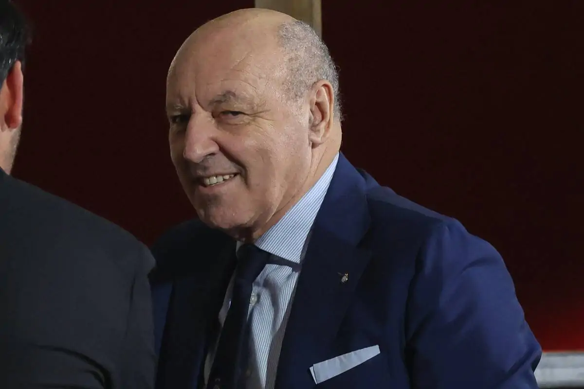 Giuseppe Marotta ride